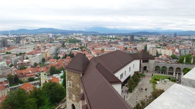 Ljubljana_linna_maisema